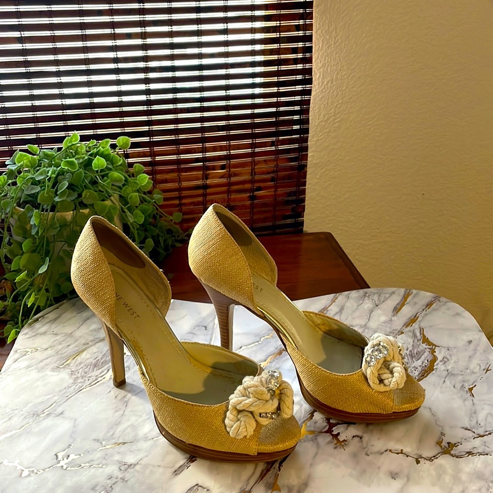Nine West | Peep Toe Jeweled Heels | Size 7